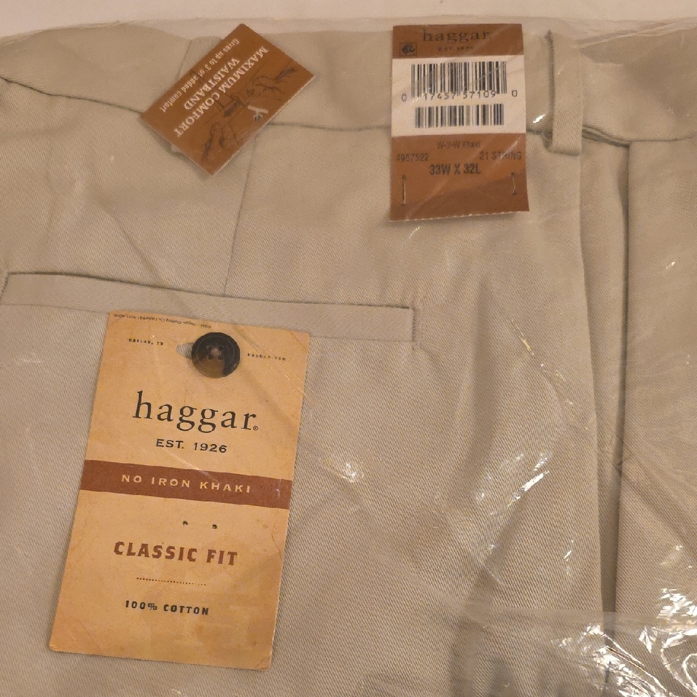 Haggar Men's Classic Fit Beige Chinos
